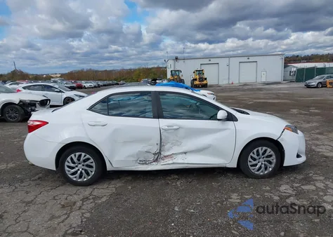 2018 Toyota Corolla Le z USA, uszkodzony, nr VIN 2T1BURHE0JC039406